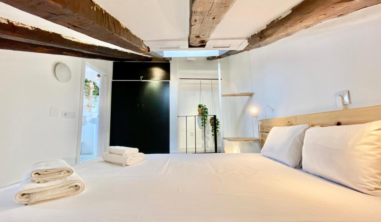 Апартаменты Charming Gran Via Attic Мадрид Экстерьер фото
