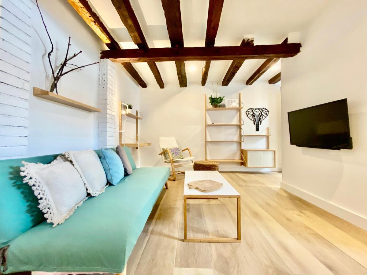 Апартаменты Charming Gran Via Attic Мадрид Экстерьер фото