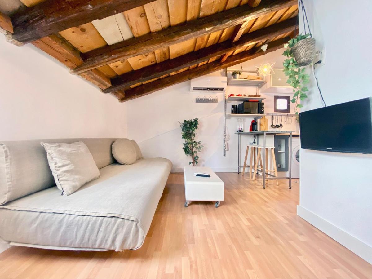 Апартаменты Charming Gran Via Attic Мадрид Экстерьер фото